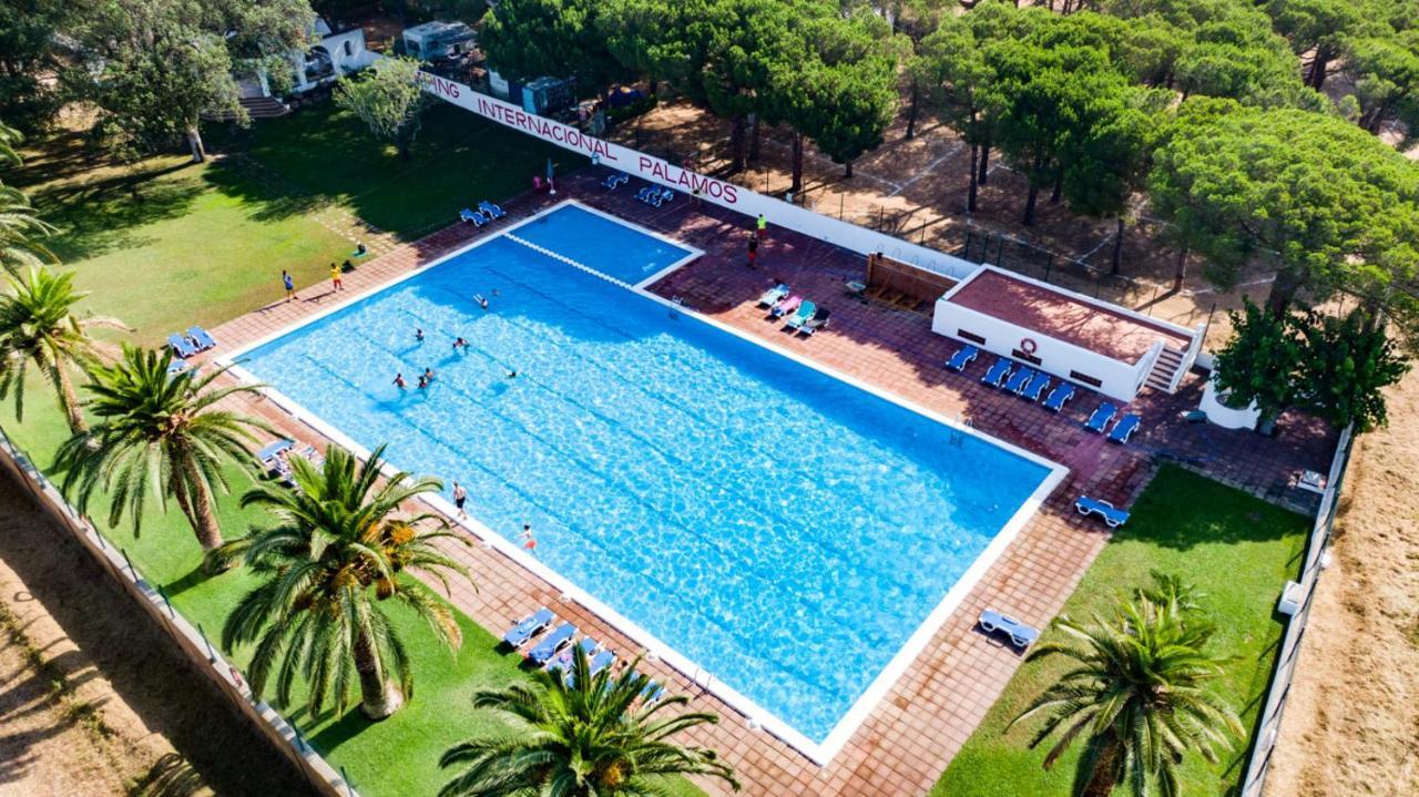 Kampaoh Palamos Internacional Hotel Luaran gambar