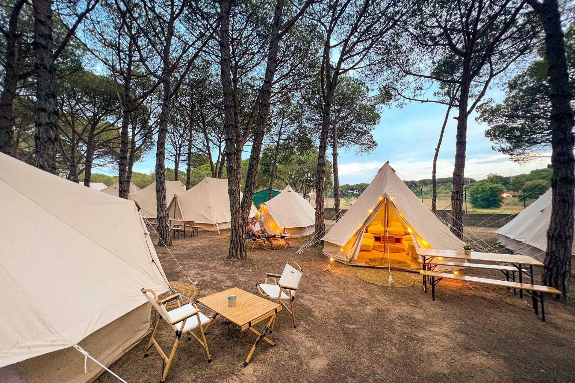 Kampaoh Palamos Internacional Hotel Luaran gambar